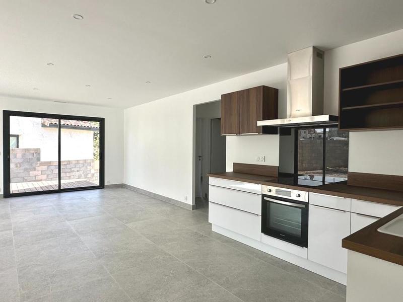 Villa - 101 m² - 4 pièces