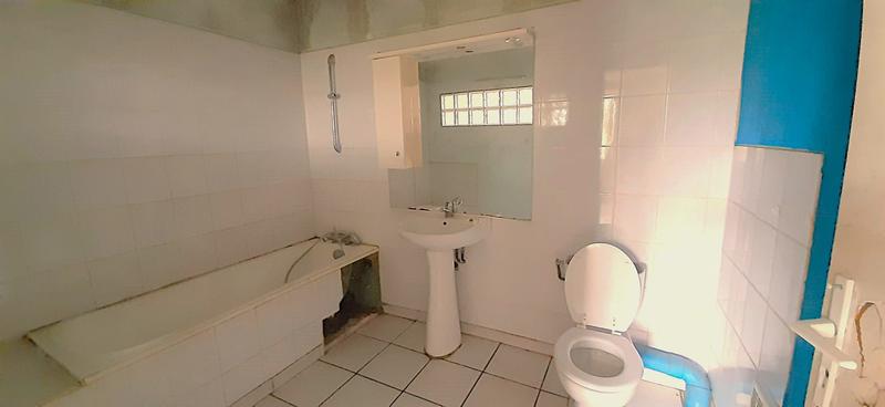 Maison - 243 m² - 11 pièces