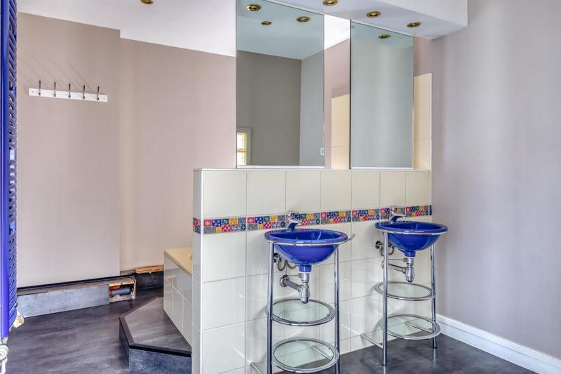 Appartement ancien - 116 m² - 5 pièces