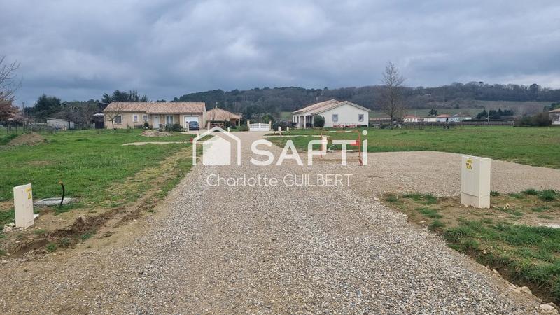 Terrain - 741 m²