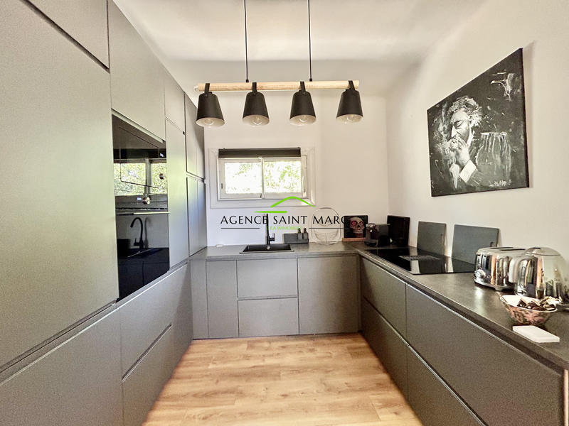 Maison - 102 m² - 4 pièces