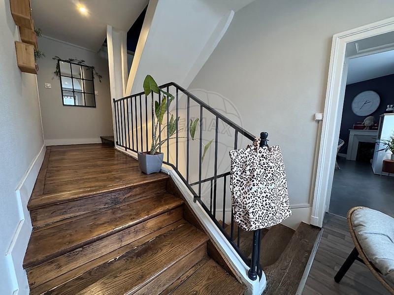 Immeuble - 240 m² - 10 pièces