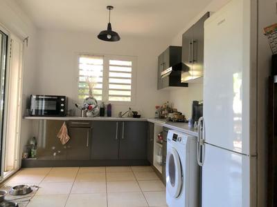 Maison - 99 m² - 4 pièces