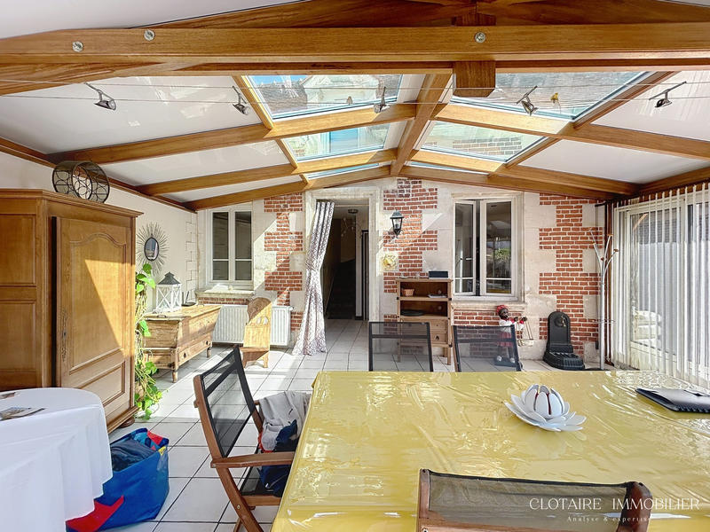 Maison - 200 m² - 10 pièces