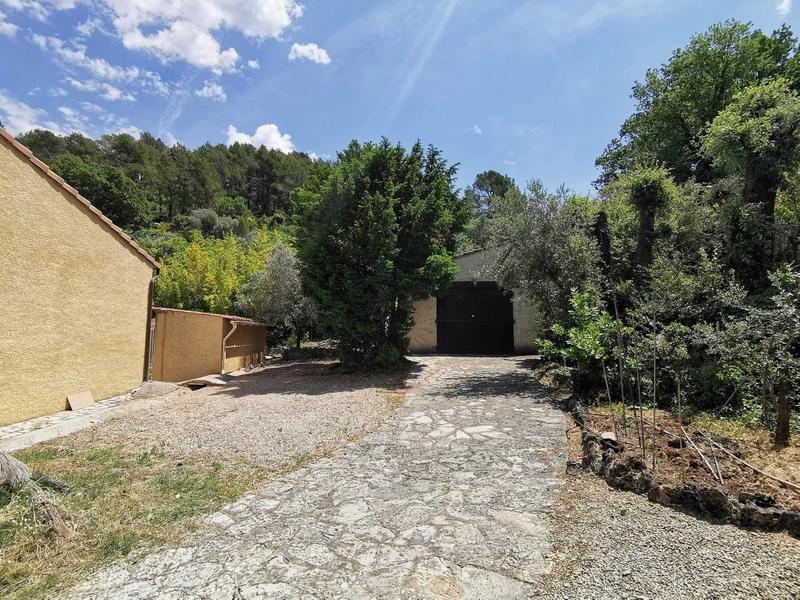 Maison - 140 m² - 7 pièces