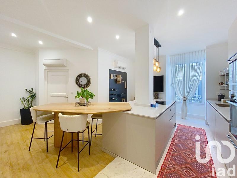 Appartement - 130 m² - 4 pièces