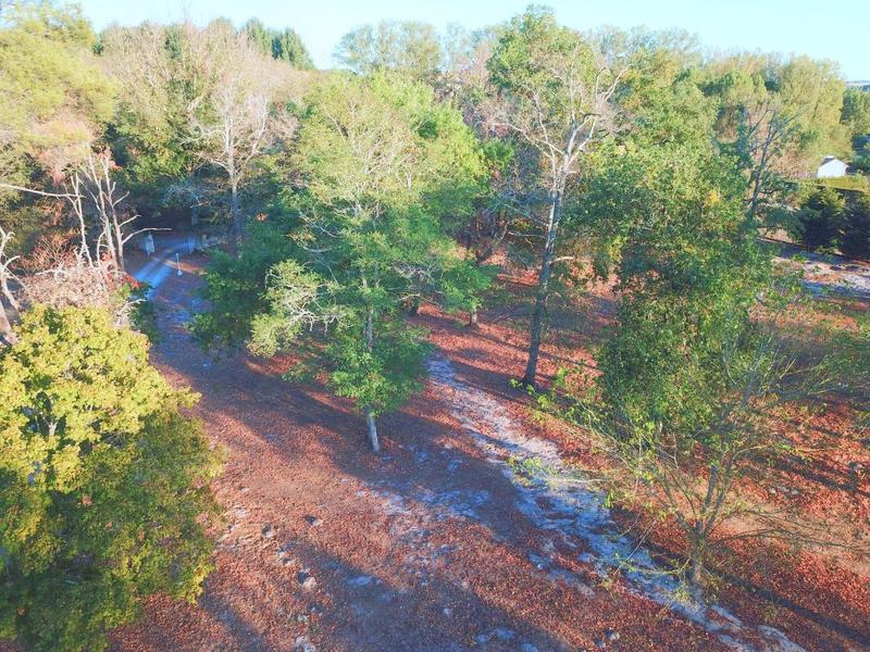 Terrain constructible - 1 500 m²