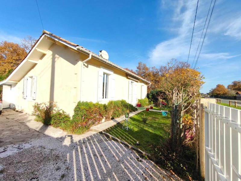 Maison - 98 m² - 5 pièces