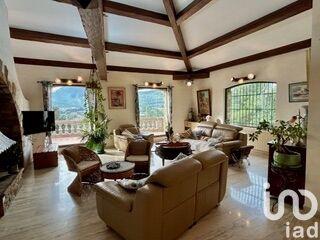 Maison de maîtres - 280 m² - 7 pièces