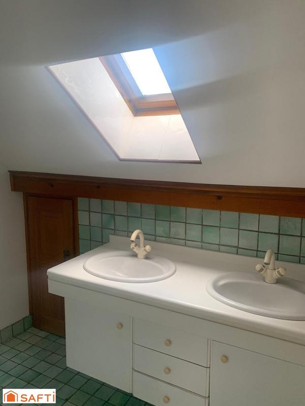 Maison - 160 m² - 7 pièces