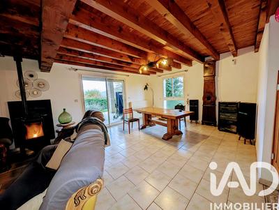 Maison - 186 m² - 6 pièces