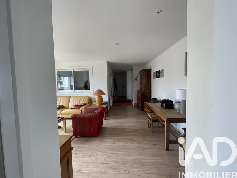 Maison - 190 m² - 9 pièces