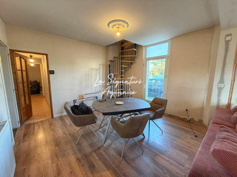 Maison - 83 m² - 3 pièces