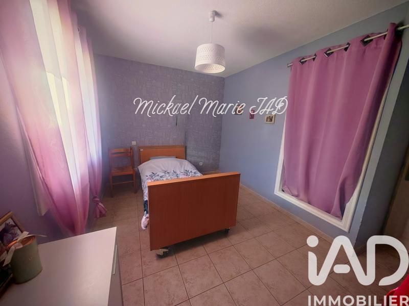 Maison - 180 m² - 7 pièces