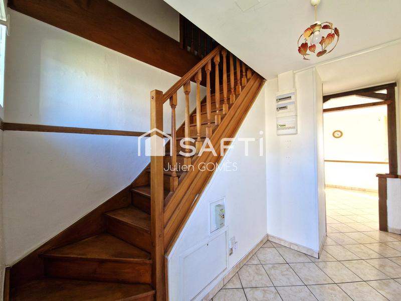 Maison - 92 m² - 5 pièces