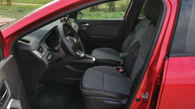 Renault Captur II 1.6 E-Tech 145 Edc Techno