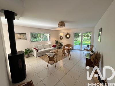 Maison - 178 m² - 7 pièces