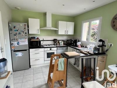 Maison - 92 m² - 4 pièces