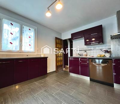 Maison - 125 m² - 5 pièces