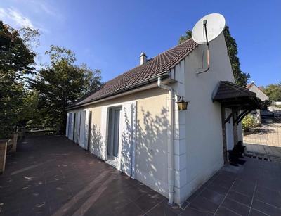 Maison - 82 m² - 5 pièces