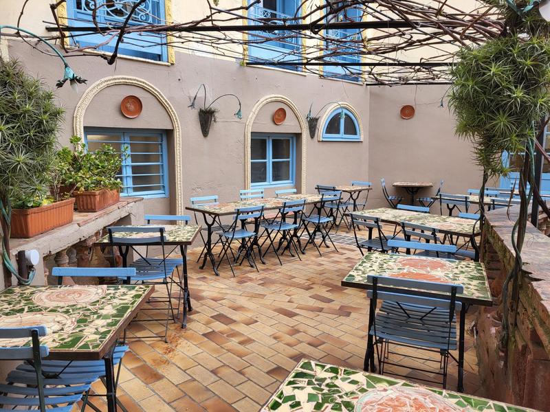 Local commercial - 900 m² - 19 pièces