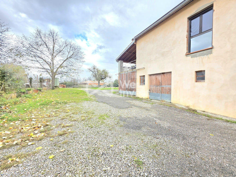 Maison - 180 m² - 6 pièces