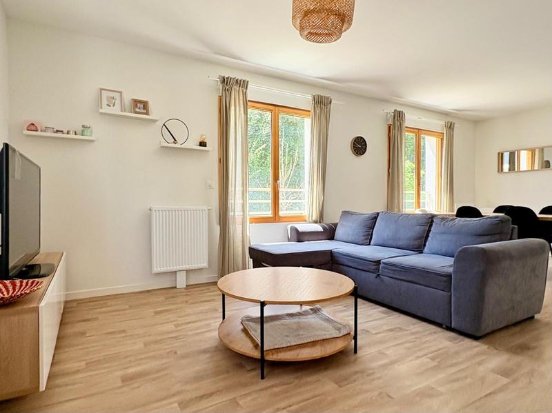 Appartement - 85 m² - 4 pièces