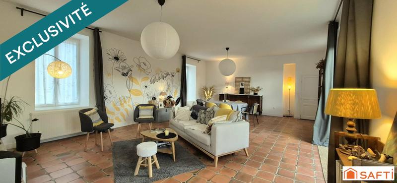 Maison - 205 m² - 8 pièces