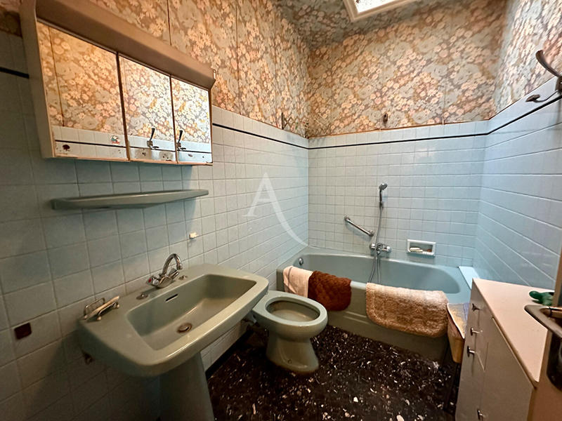 Maison - 122 m² - 5 pièces