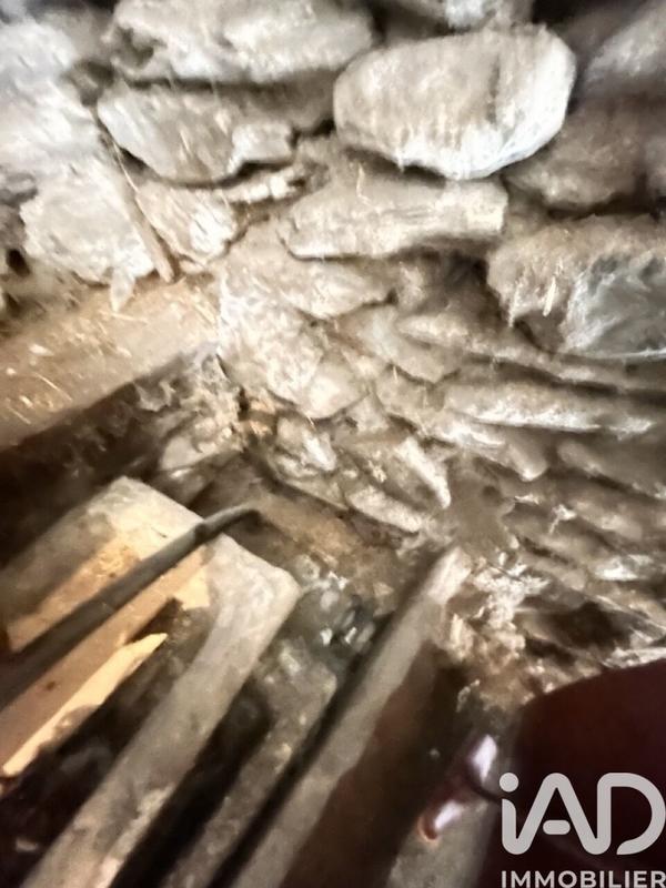 Maison de village - 94 m² - 2 pièces