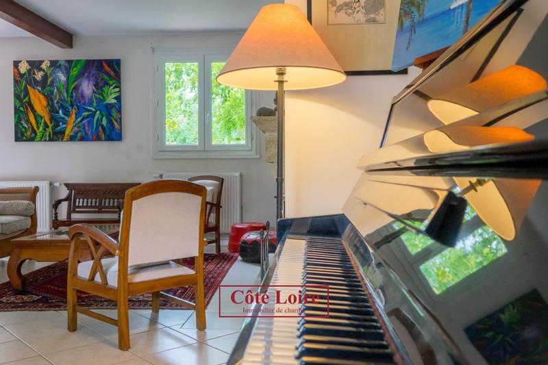 Maison - 196 m² - 6 pièces