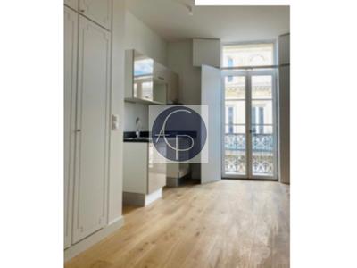 Appartement - 101 m² - 4 pièces
