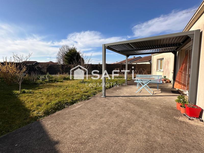 Maison - 92 m² - 4 pièces