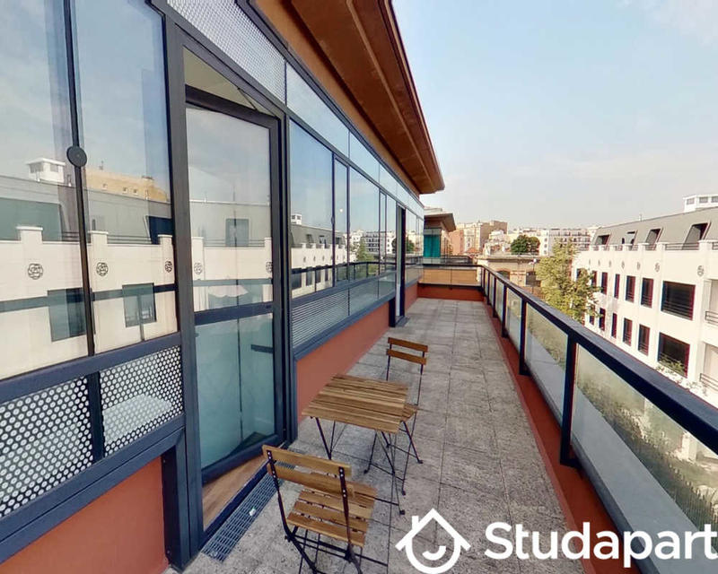 Chambre - 170 m² - 1 pièce