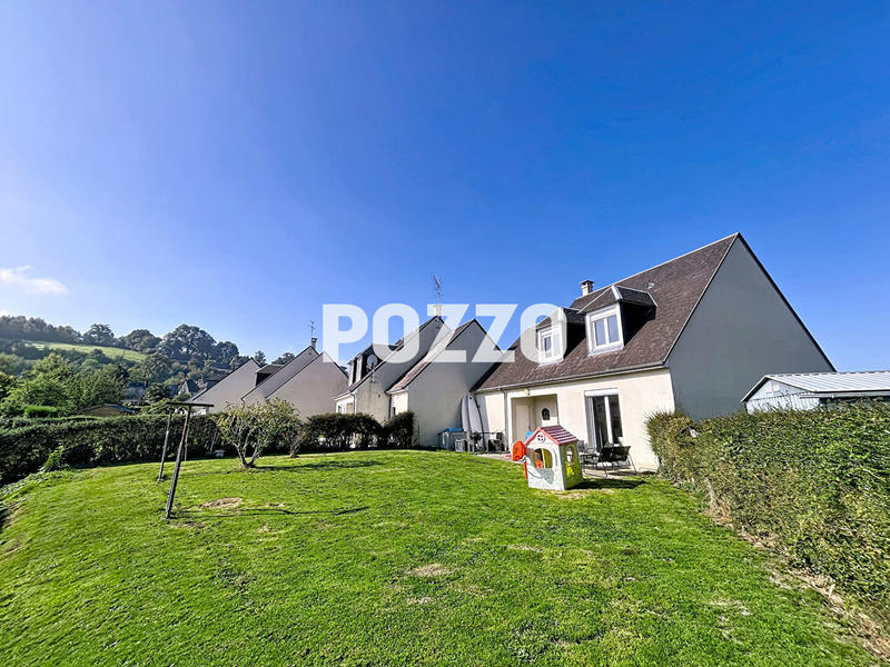 Maison - 97 m² - 5 pièces