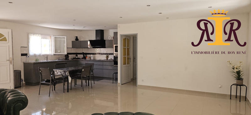 Maison - 117 m² - 4 pièces