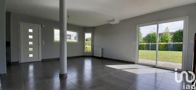 Maison - 98 m² - 6 pièces