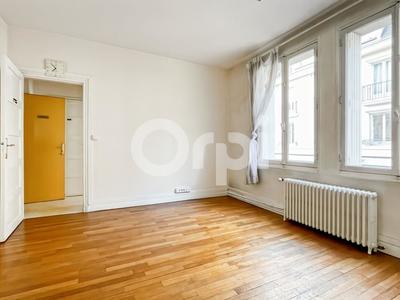 Immeuble - 154 m² - 5 pièces