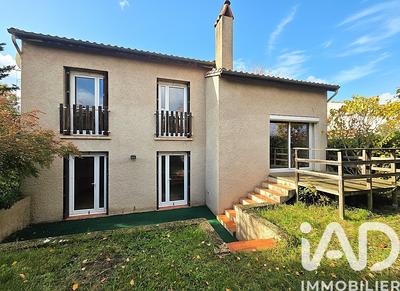 Maison - 126 m² - 6 pièces