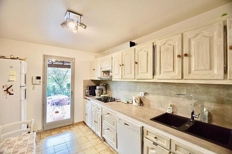 Maison jumelée - 115 m² - 5 pièces