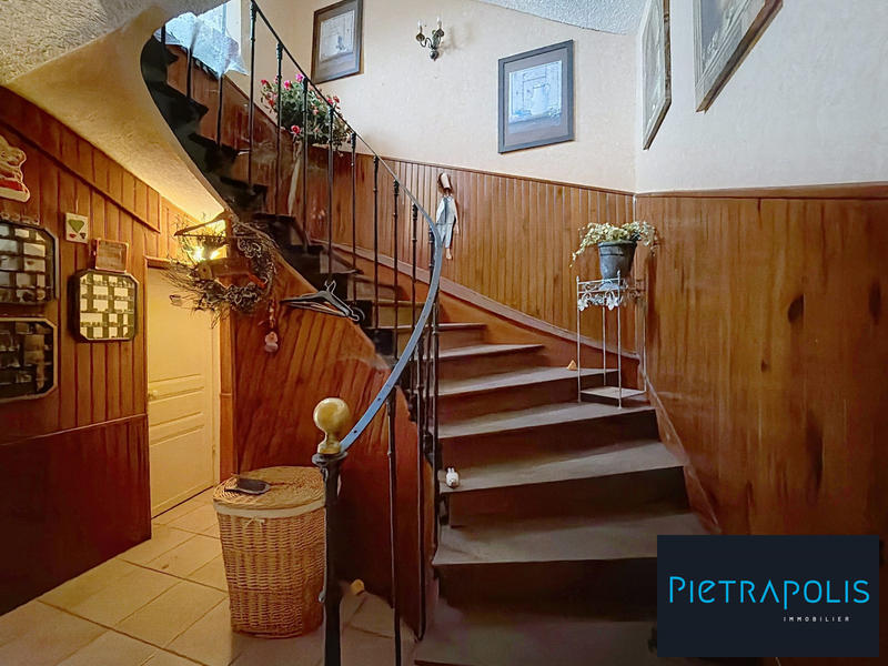 Maison ancienne - 94 m² - 4 pièces