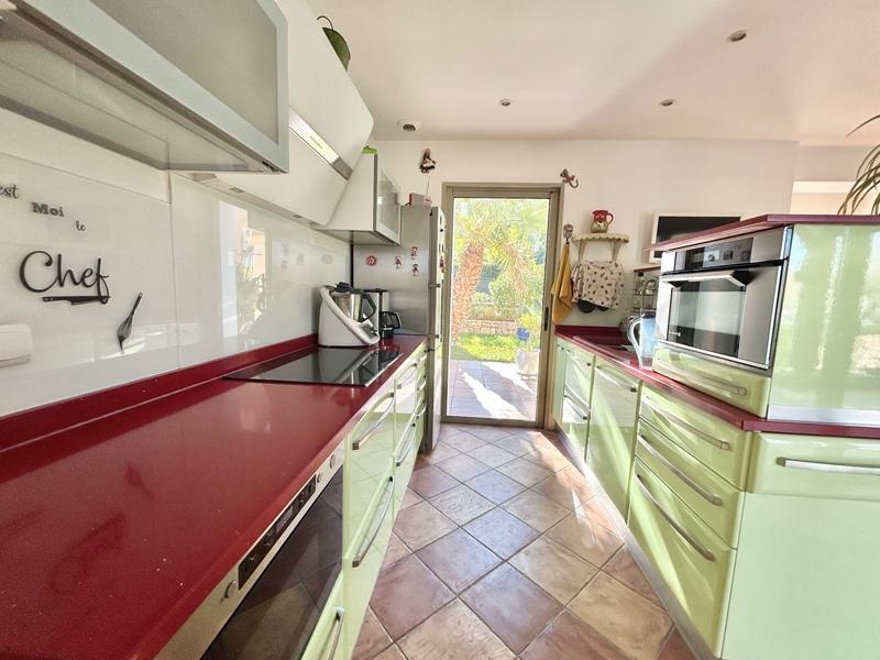 Maison - 147 m² - 6 pièces