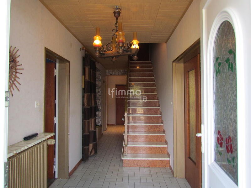 Maison - 102 m² - 4 pièces