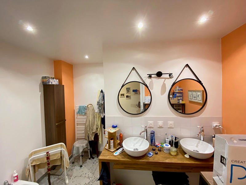 Immeuble - 2 256 m² - 5 pièces