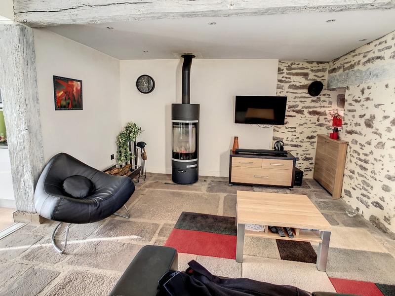 Maison en pierre - 115 m² - 3 pièces