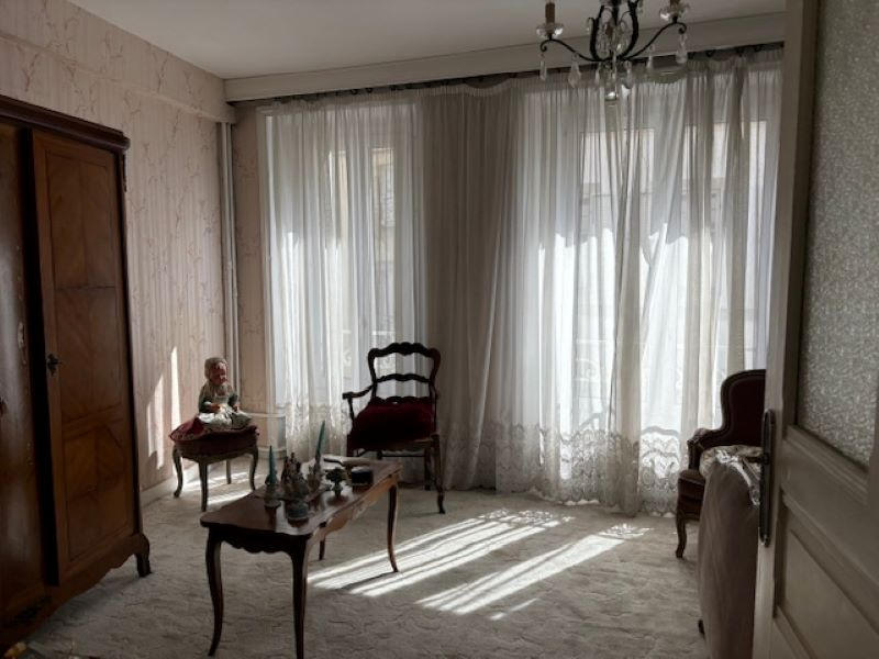 Immeuble - 496 m² - 10 pièces