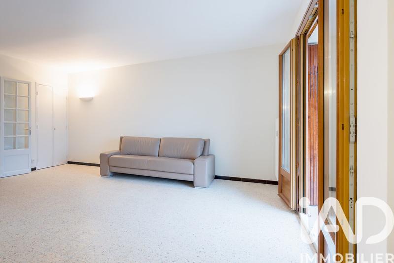 Appartement - 96 m² - 5 pièces