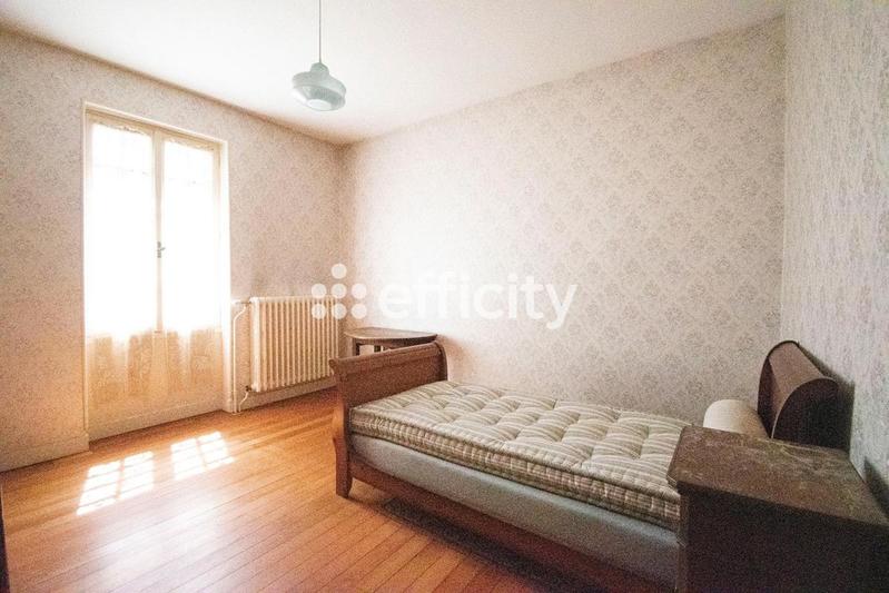 Maison - 123 m² - 6 pièces