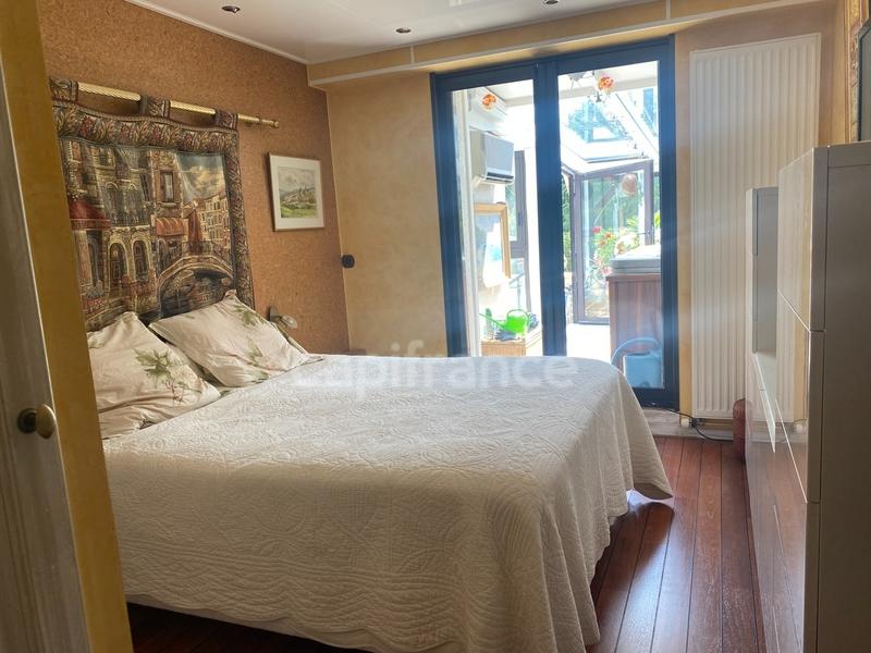 Maison - 167 m² - 7 pièces