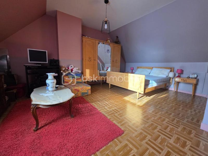 Maison traditionnelle - 100 m² - 6 pièces